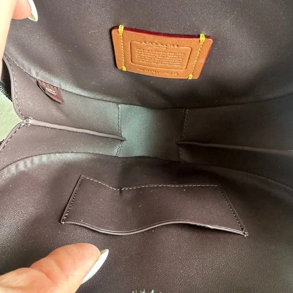 Coach Black Leather Quilted Heart Bag - Picture 4 of 7